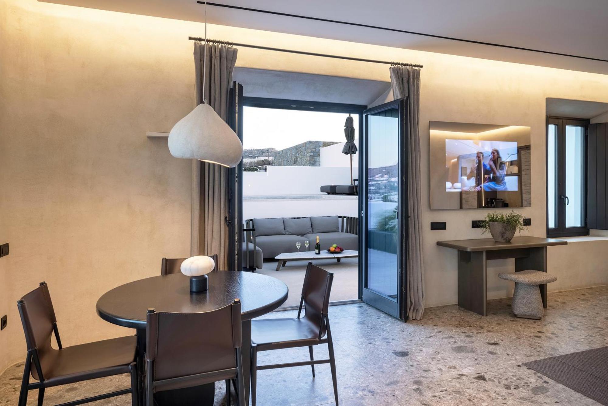 Aeonic Suites And Spa Mykonos Town Esterno foto
