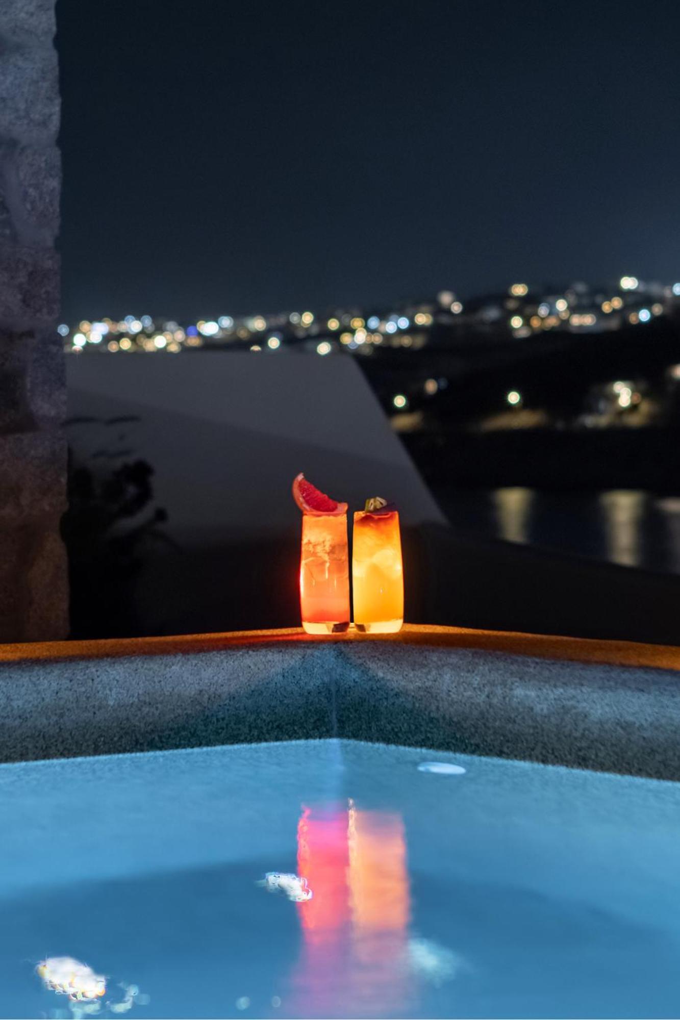 Aeonic Suites And Spa Mykonos Town Esterno foto