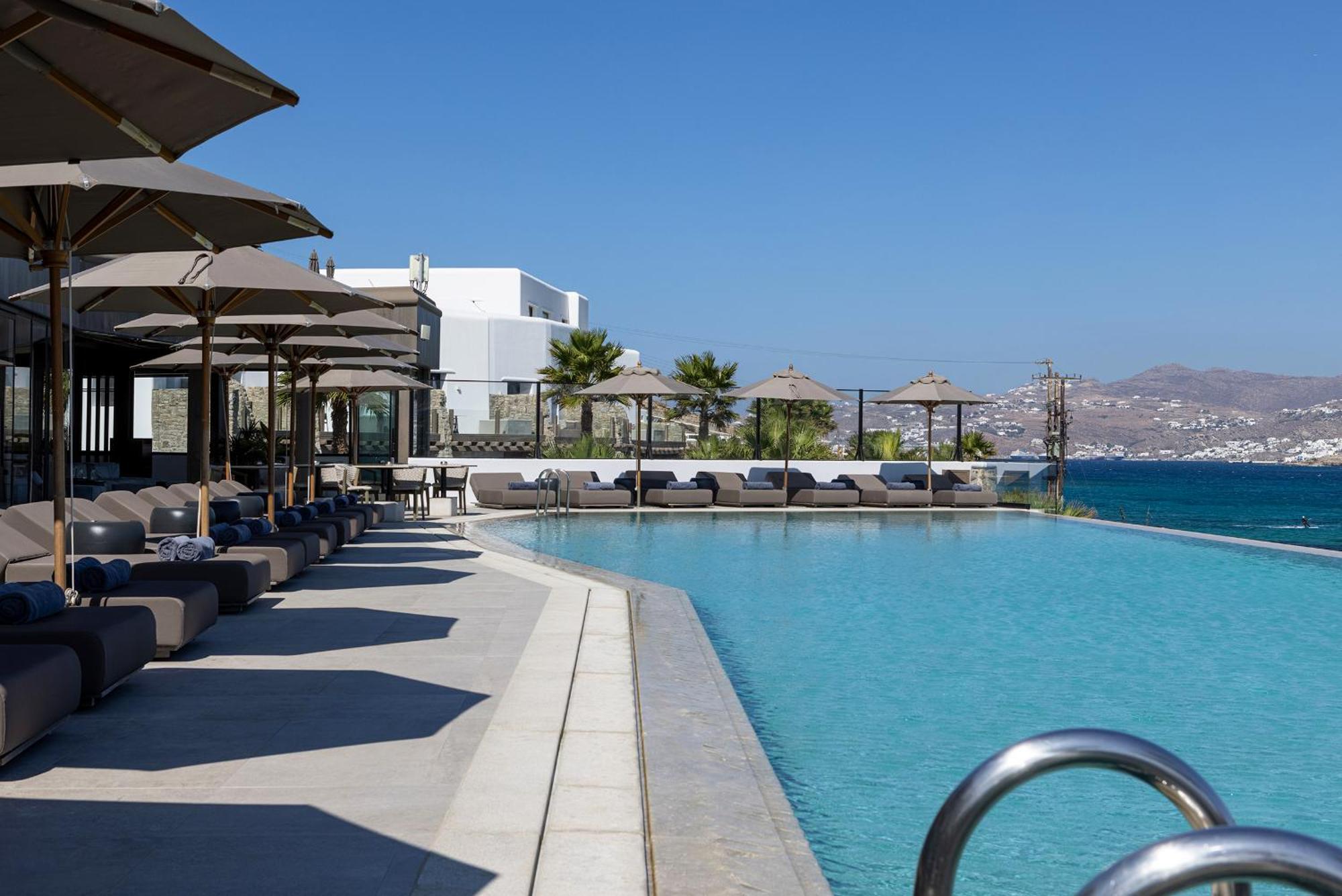 Aeonic Suites And Spa Mykonos Town Esterno foto