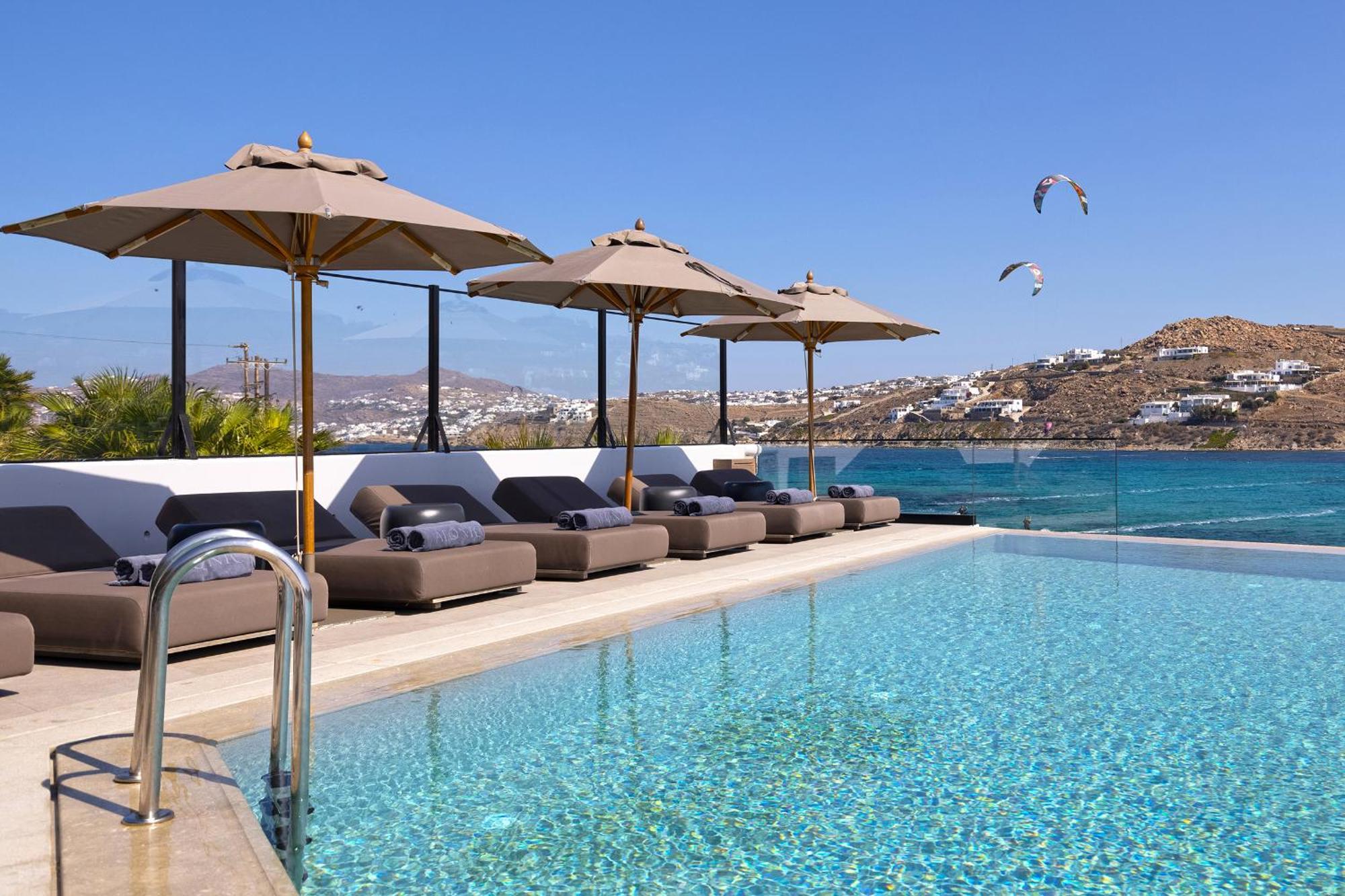 Aeonic Suites And Spa Mykonos Town Esterno foto