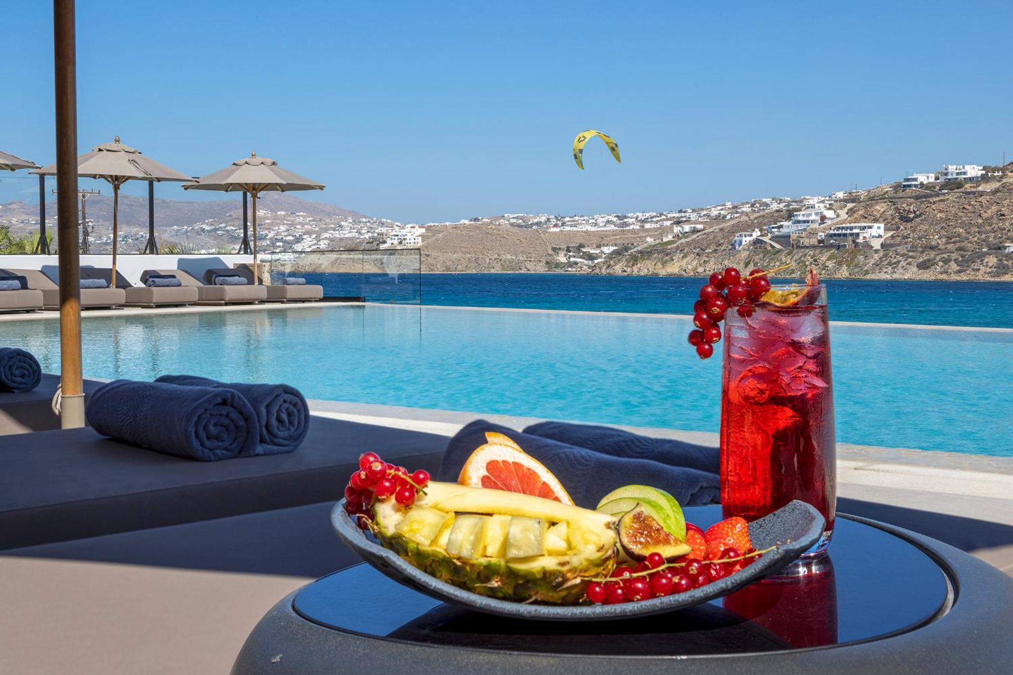 Aeonic Suites And Spa Mykonos Town Esterno foto
